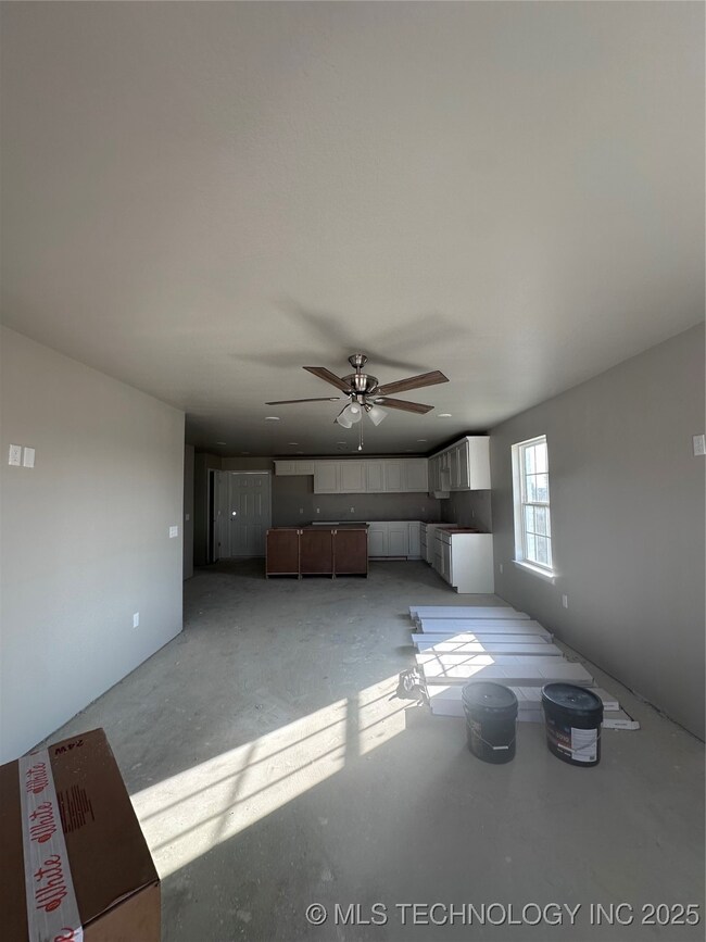 3308 Seabiscuit, Durant, OK 74701 - photo 6