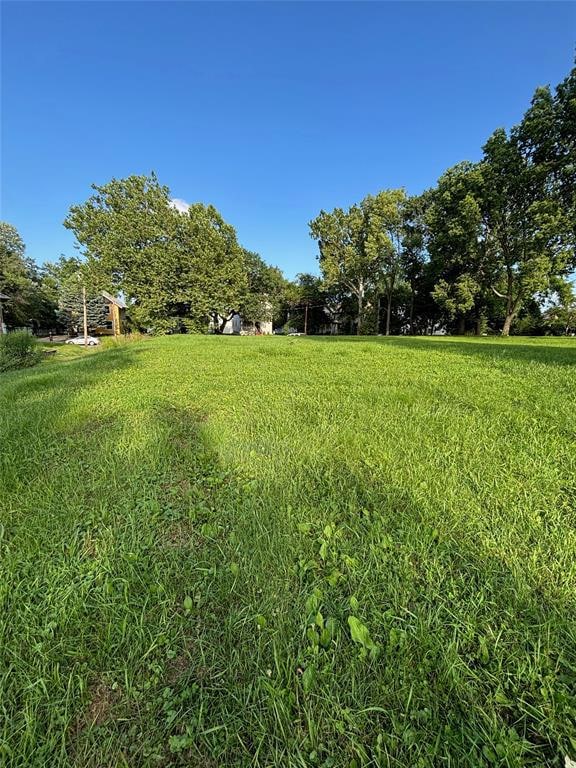 1522 9th St, Des Moines, IA 50314 - photo 5