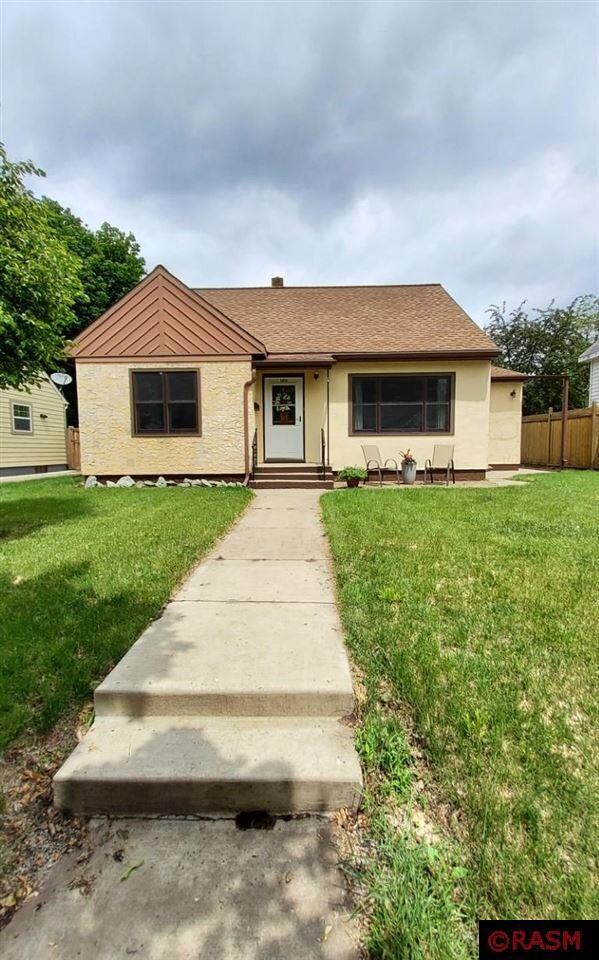 1212 N Minnesota St, New Ulm, MN 56073 - photo 2