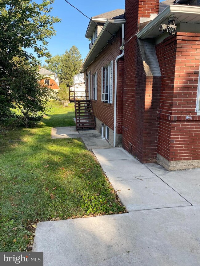 2108 Thistlebloom Rd unit D, Gwynn Oak, MD 21207 - photo 2