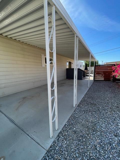 32523 Flagstaff Ave, Thousand Palms, CA 92276 - photo 4