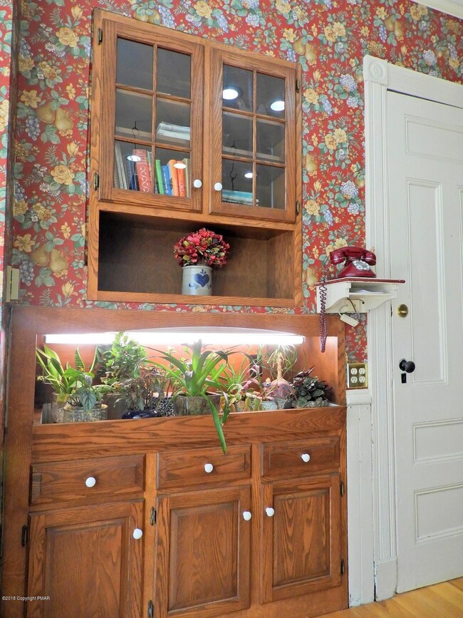 514 Thomas St, Stroudsburg, PA 18360 - photo 7