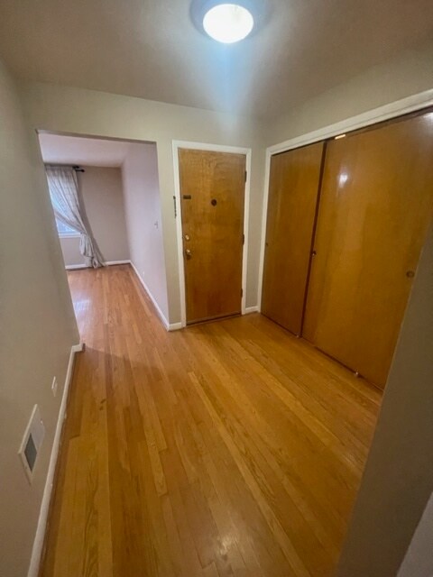 6308 N Rockwell St unit 2, Chicago, IL 60659 - photo 5