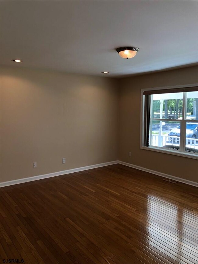 112 Mount Airy Ave S, Egg Harbor Township, NJ 08234 - photo 7