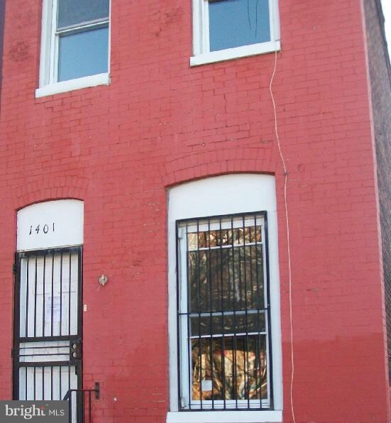 1401 Cliftview Ave, Baltimore, MD 21213 - photo 2