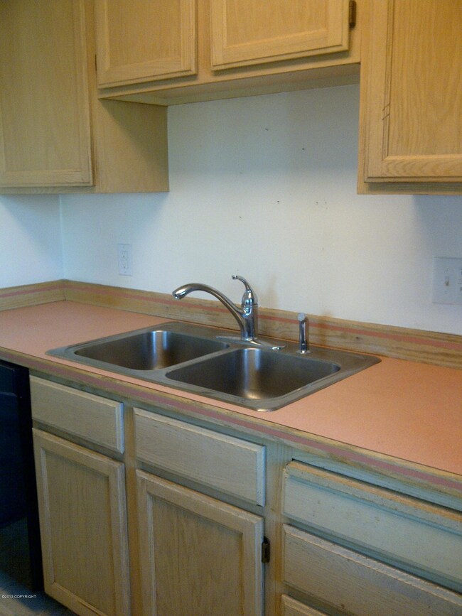 Kitchen Area with Breakfast Bar