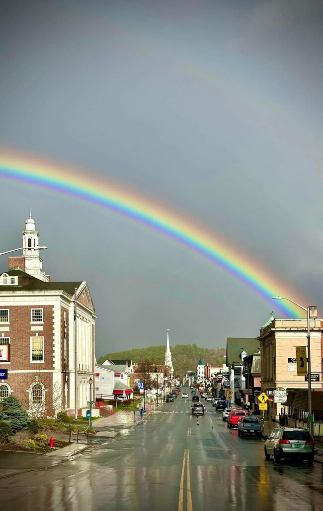 11 Hilltop Manor Mobile Home Park, Littleton, NH 03561 - photo 5