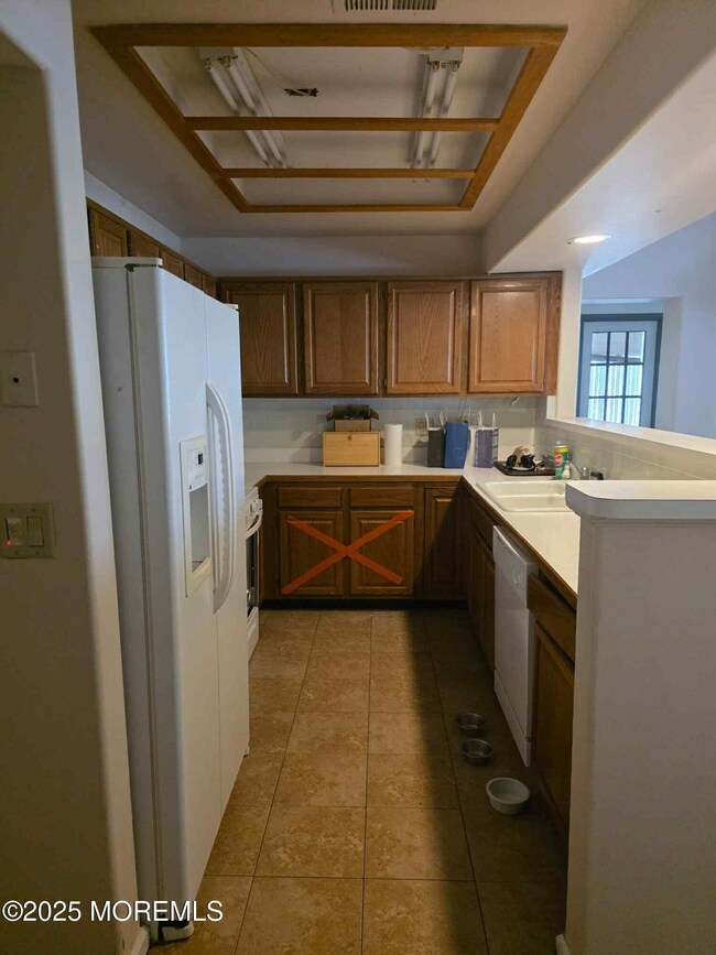 1111B Thornbury Ln unit 1111B, Manchester, NJ 08759 - photo 4