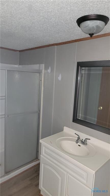 10235 Edgewood Dr, Findlay, OH 45840 - photo 7