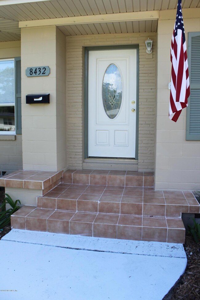 8432 Jacinto St, Jacksonville, FL 32211 - photo 2