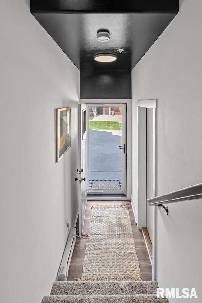 3043 Shanes Way, Bettendorf, IA 52722 - photo 3