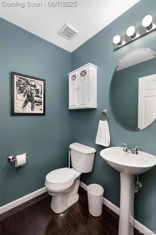 Guest half bath