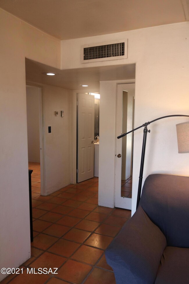 2722 E 20th St, Tucson, AZ 85716 - photo 4