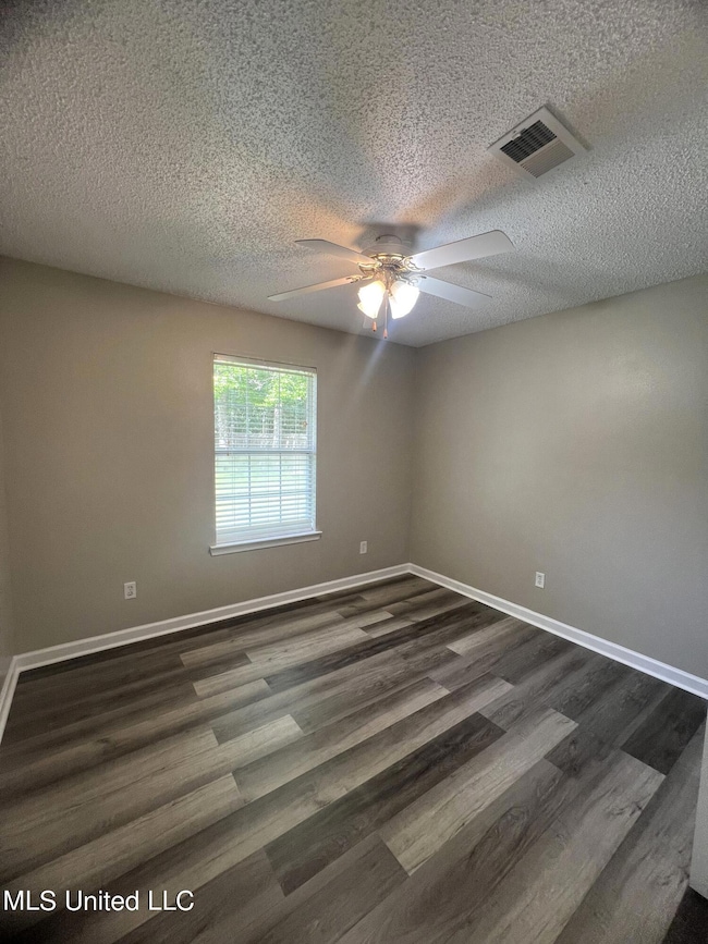 1421 Spruce 9