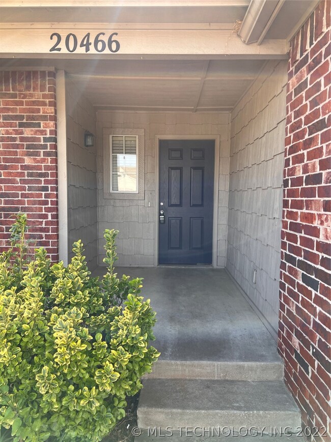 20466 E 32nd St S, Broken Arrow, OK 74014 - photo 2