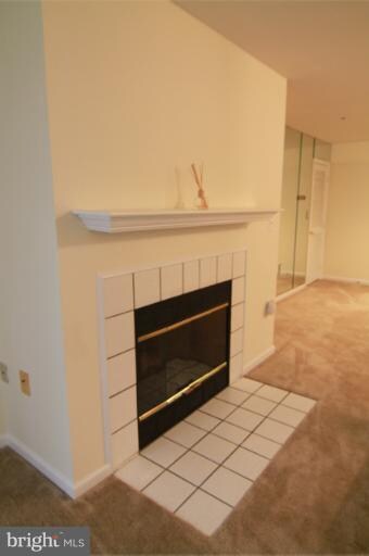 4409 Silverbrook Ln unit I203, Owings Mills, MD 21117 - photo 6