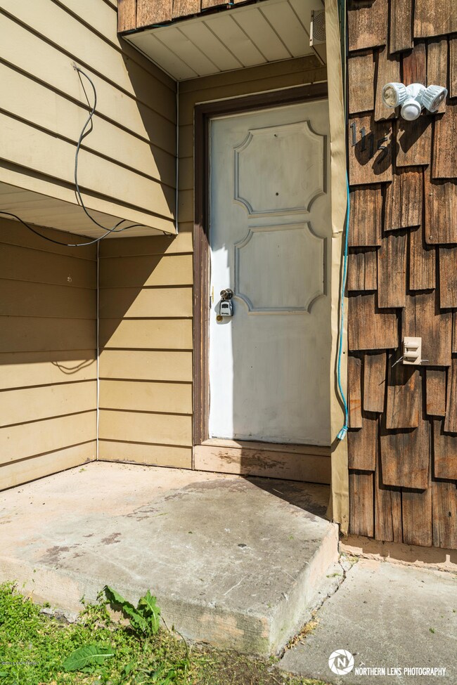 6_Entrance