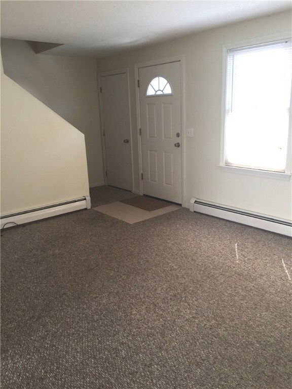 #39 Living Room