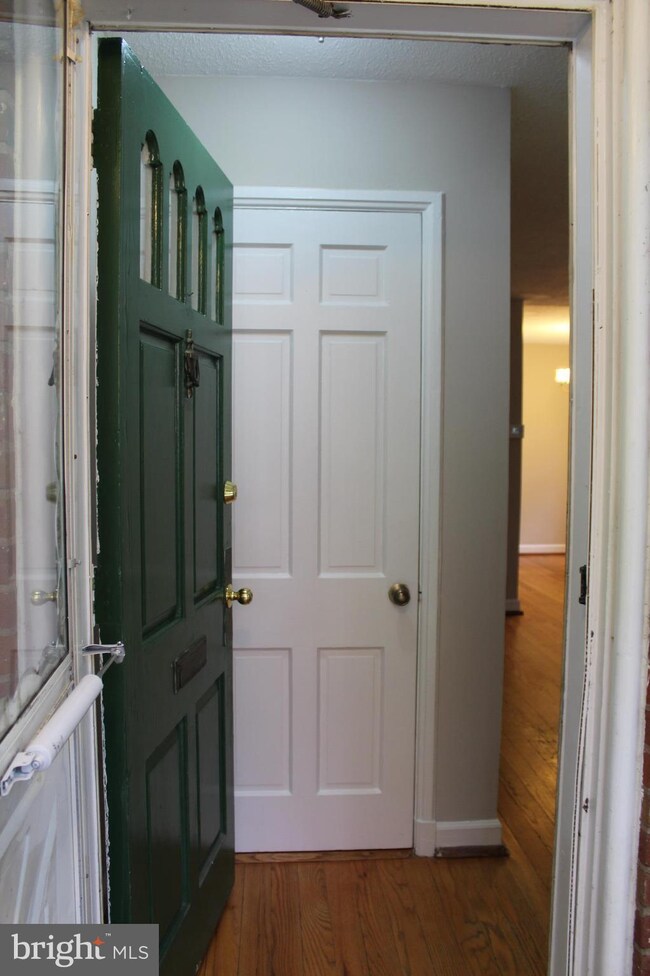 4829 29th St S unit 2716, Arlington, VA 22206 - photo 2