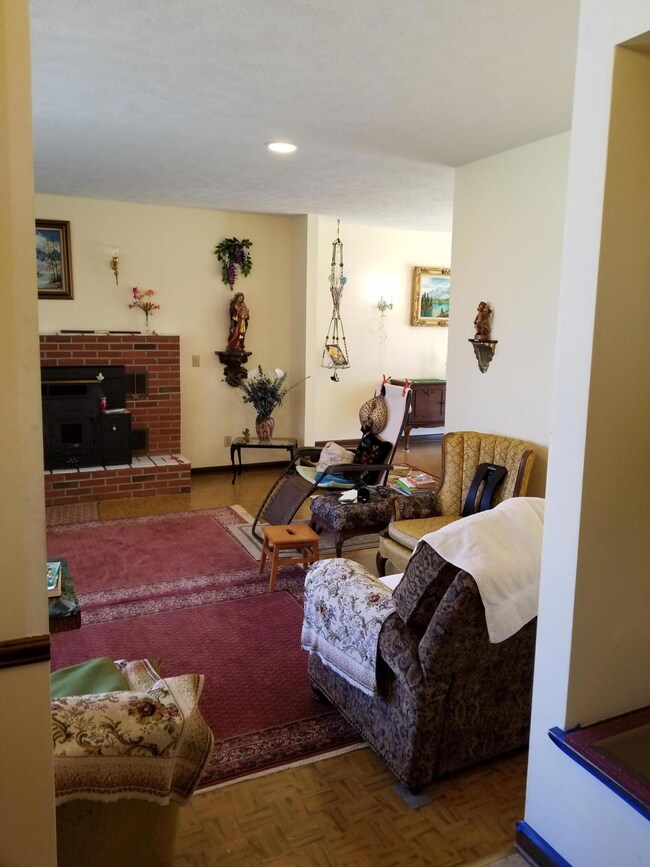 Entry into Living Room
