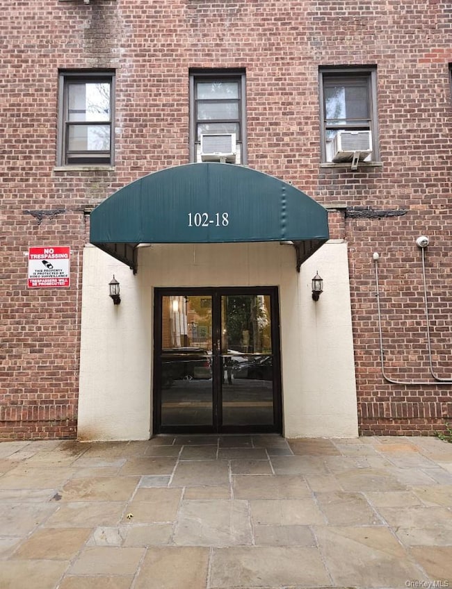 102-18 64th Ave unit 2X, Forest Hills, NY 11375 - photo 2