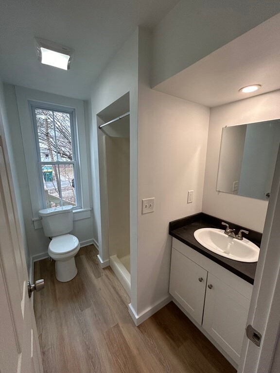 123 Springfield St unit 1R, Chicopee, MA 01013 - photo 4