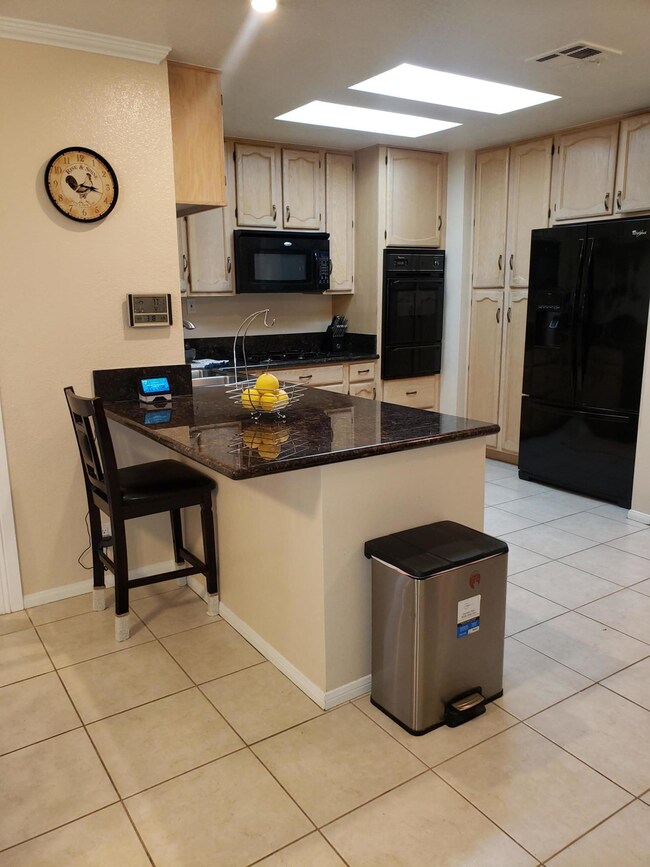 34210 Vaquero Rd, Cathedral City, CA 92234 - photo 6