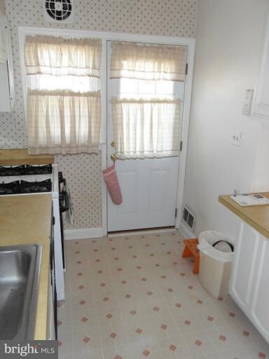 2239 Firethorn Rd, Middle River, MD 21220 - photo 6