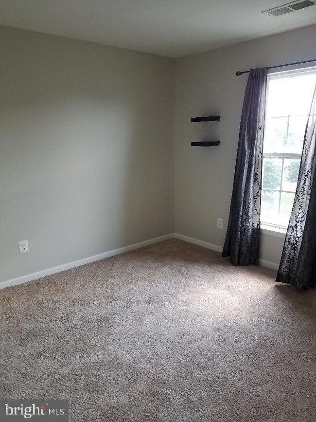 403 Hamilton Ct, Stephens City, VA 22655 - photo 5