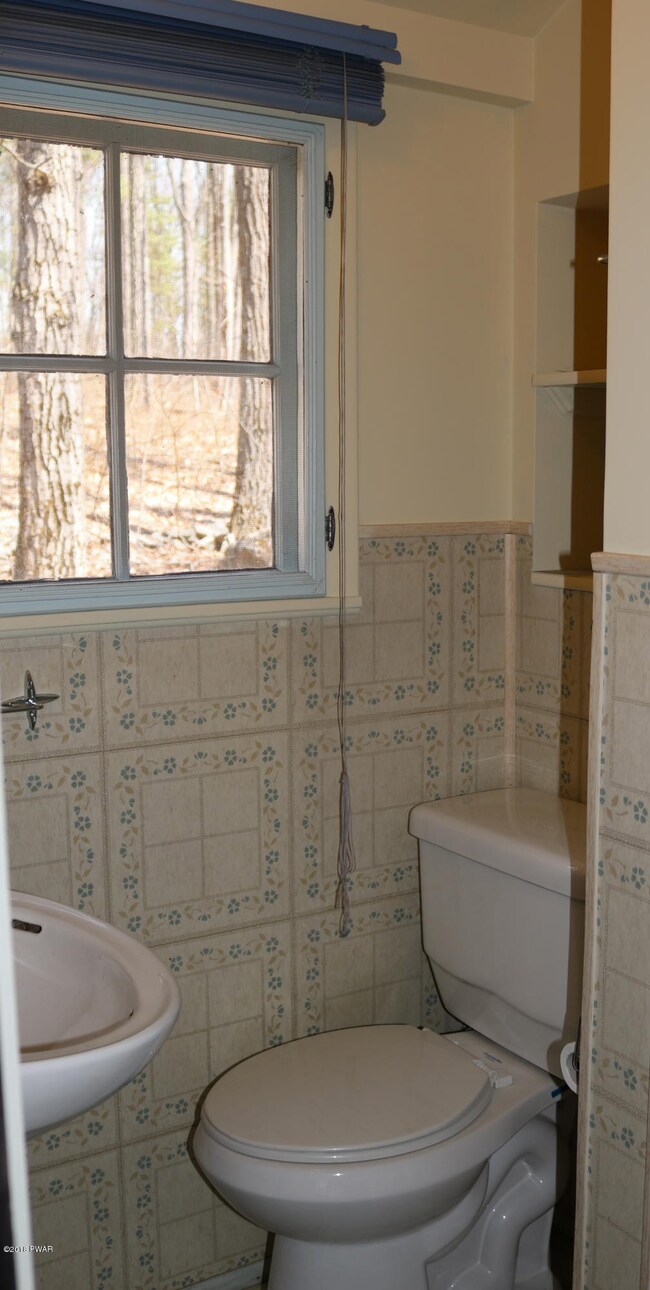 6 7th St, Hawley, PA 18428 - photo 7