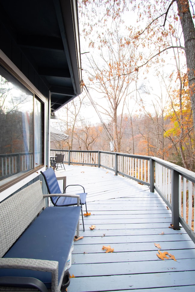 658 Lakeview Village Dr, Prestonsburg, KY 41653 - photo 5