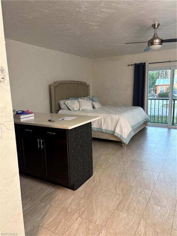 830 Wiggins Pass Rd unit 5, Naples, FL 34110 - photo 3