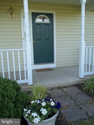 36 Isaac Dr, Bunker Hill, WV 25413 - photo 3