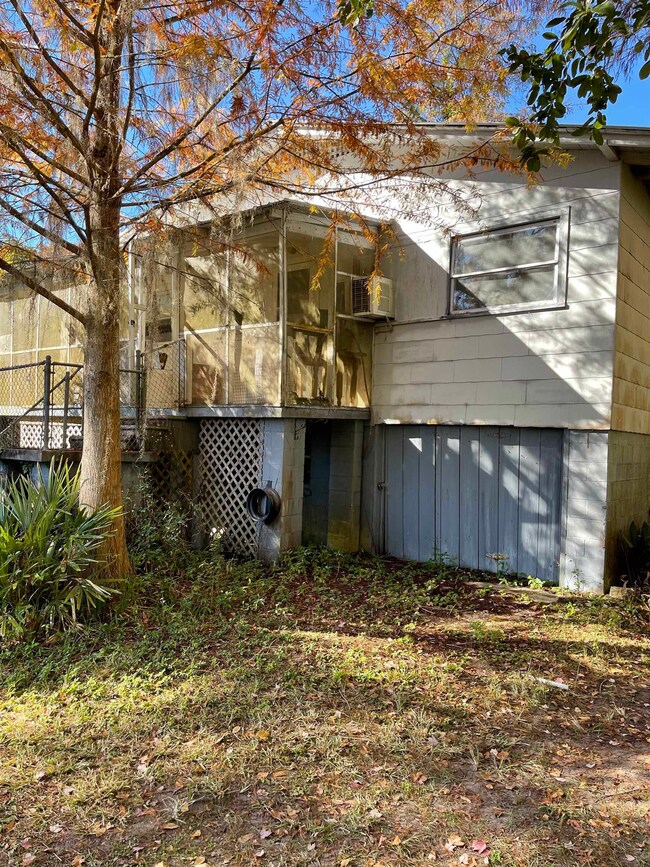 7996 Coastal Hwy, Crawfordville, FL 32327 - photo 4