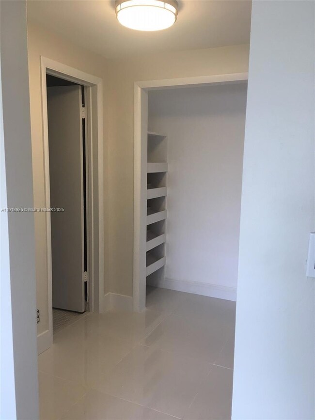 16801 NE 14th Ave unit 309, Miami, FL 33162 - photo 6