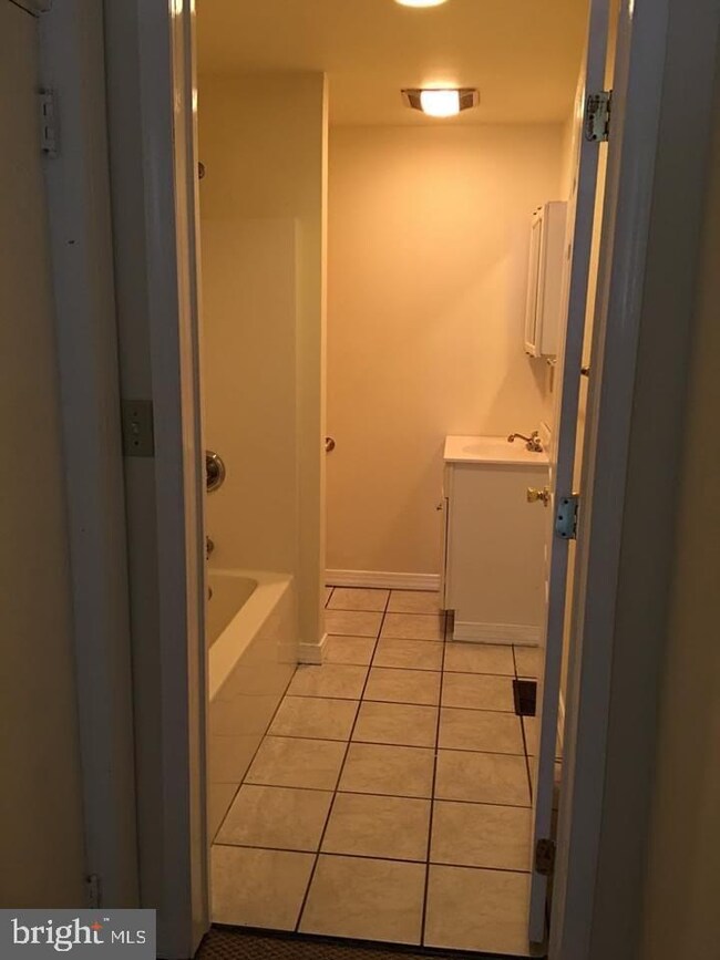 117 N Union Ave, Lansdowne, PA 19050 - photo 3