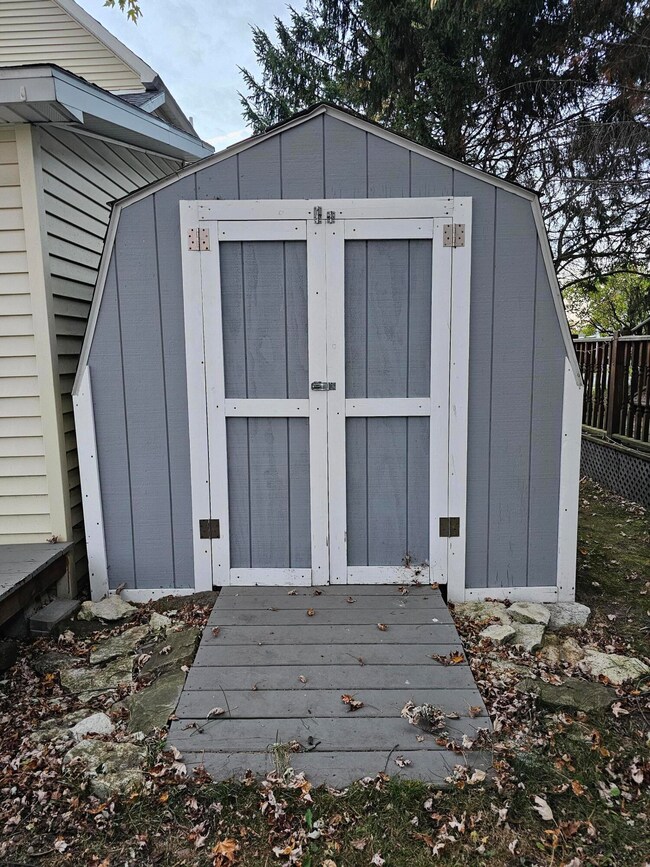 Shed