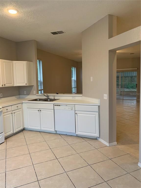 315 Therese St, Davenport, FL 33897 - photo 7