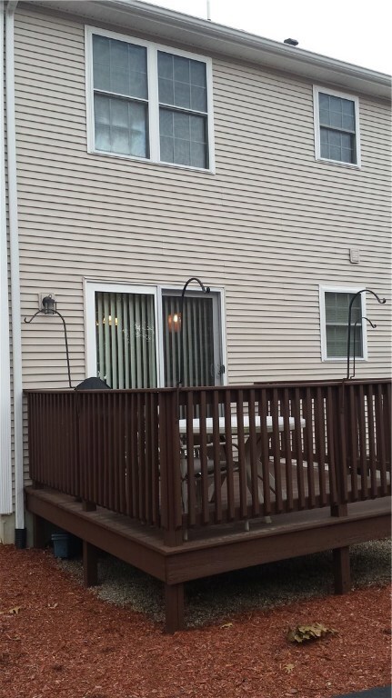 835 Sandy Ln unit 6, Warwick, RI 02889 - photo 2