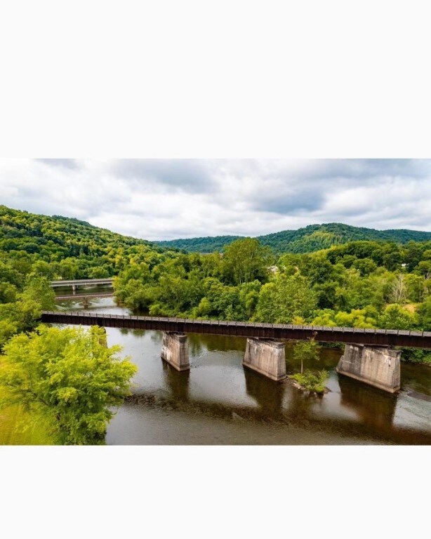 Confluence river
