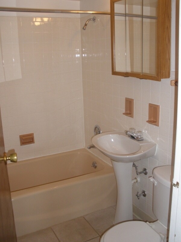 1213 N 34th Ave unit 3, Melrose Park, IL 60160 - photo 7