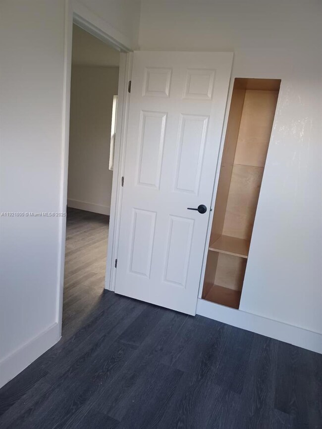 1845 Dixieana St unit 3, Hollywood, FL 33020 - photo 4