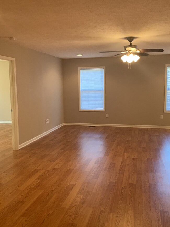 273 John Mark Ct, Manchester, TN 37355 - photo 4