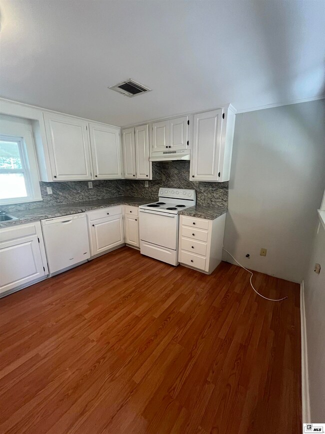 12272 Crossett Rd, Bastrop, LA 71220 - photo 4