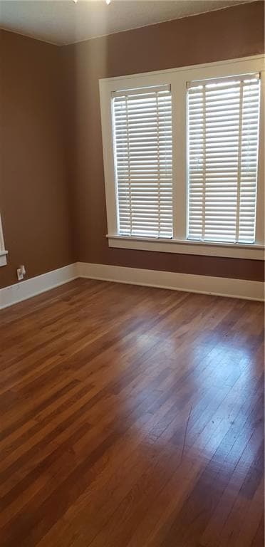 1217 W 5th St, Coffeyville, KS 67337 - photo 6