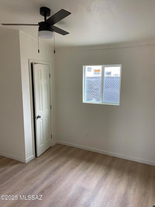 326 E Prince Rd unit 1, Tucson, AZ 85705 - photo 7