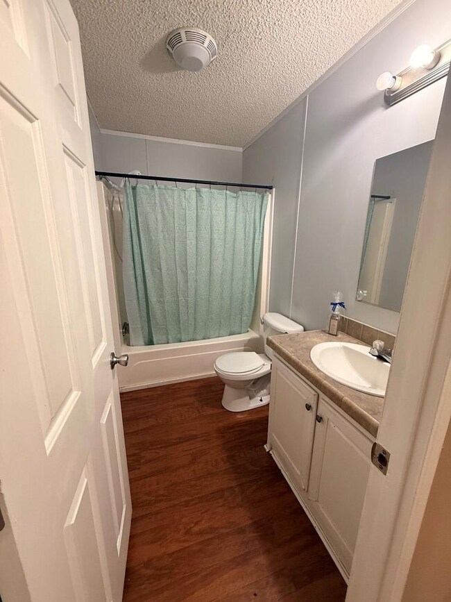 343 Charles Ave, Wewahitchka, FL 32465 - photo 7