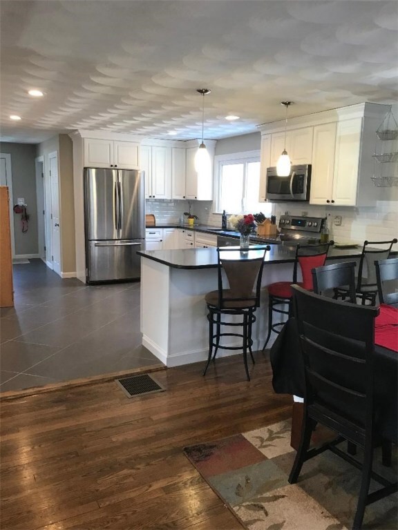 475 Rocky Hill Rd, North Scituate, RI 02857 - photo 4