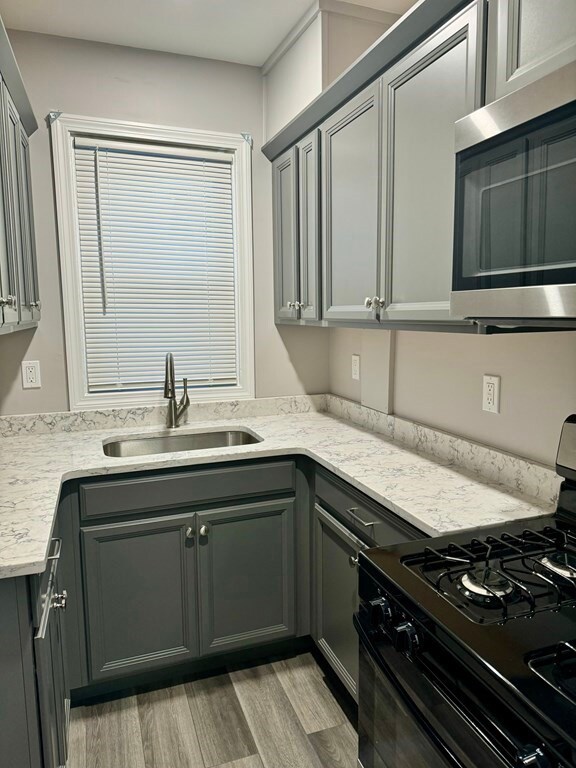 67 Sycamore St unit 1, Fairhaven, MA 02719 - photo 3