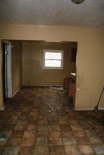 2421 Hobart St, Gary, IN 46406 - photo 4